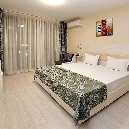 Capri Hotel